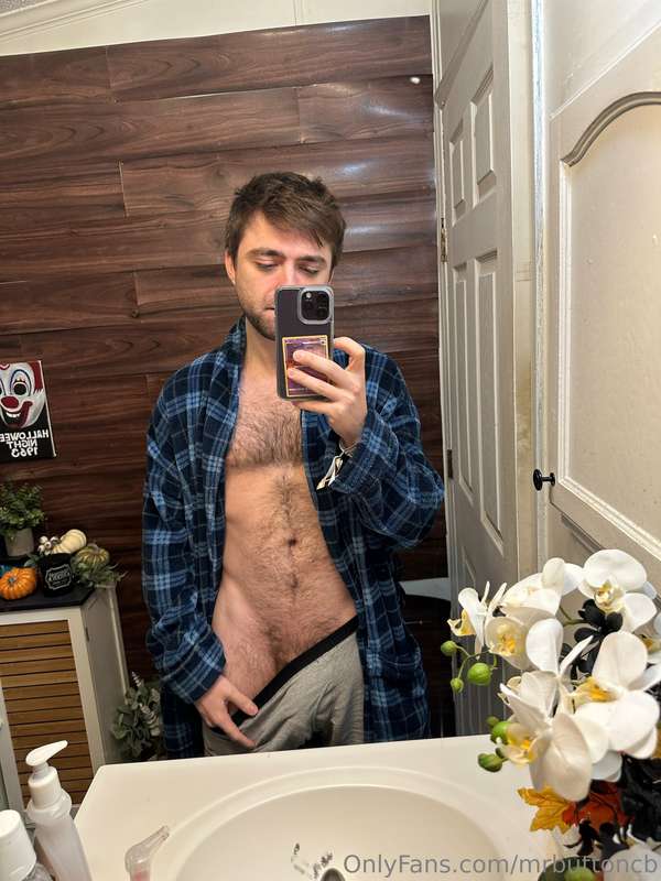 Getting ready for cam :) ready for a weekend of fun