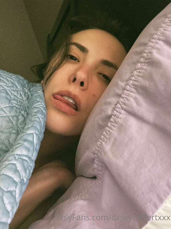 Photo 695 de Casey Calvert sur Tocromo