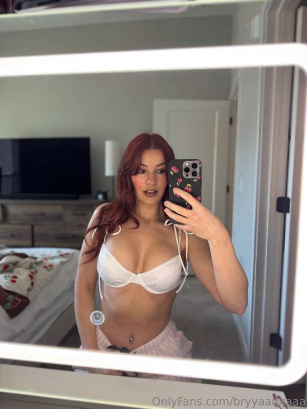 Guess who’s feeling cute and maybe a little naughty? 😏