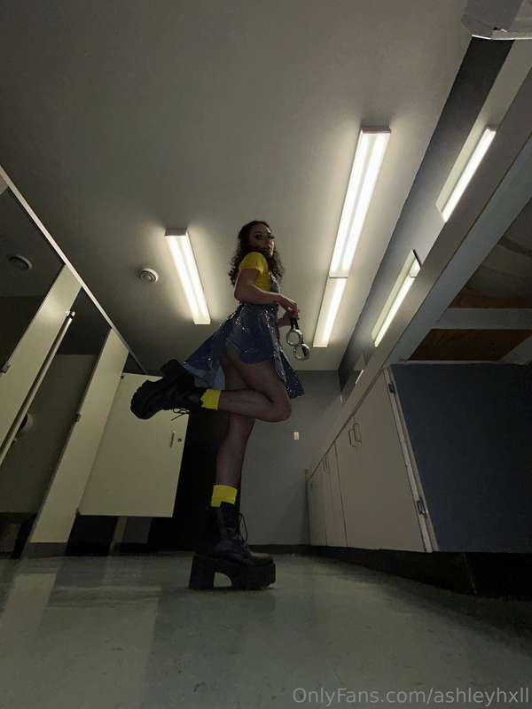 ashleyhxll image #3