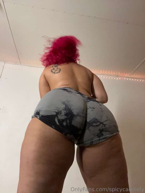 spicycandiely