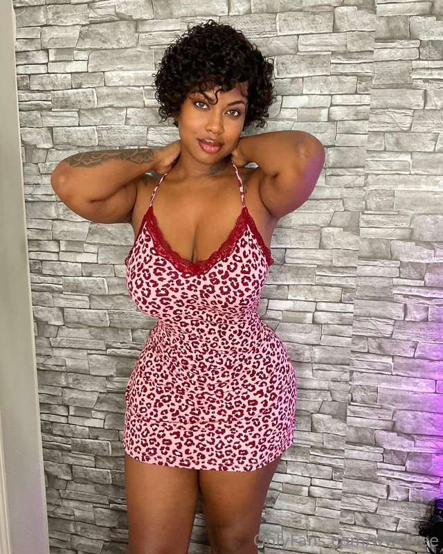 Videos or pics ?