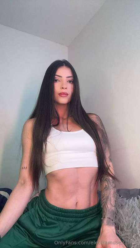 Te reto a imaginarme sin nada puesto 🥰