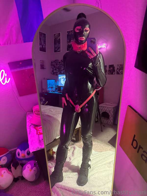 chastitycharli