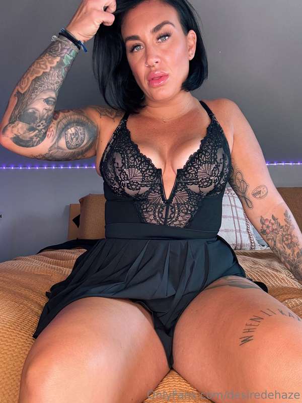 come take a seat next to me 😘😘