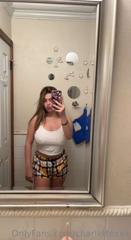 charlettexxx