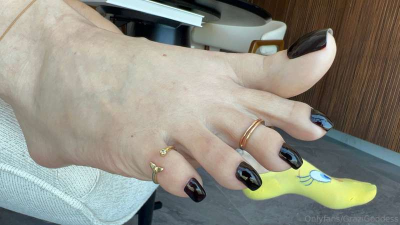 🖤💛