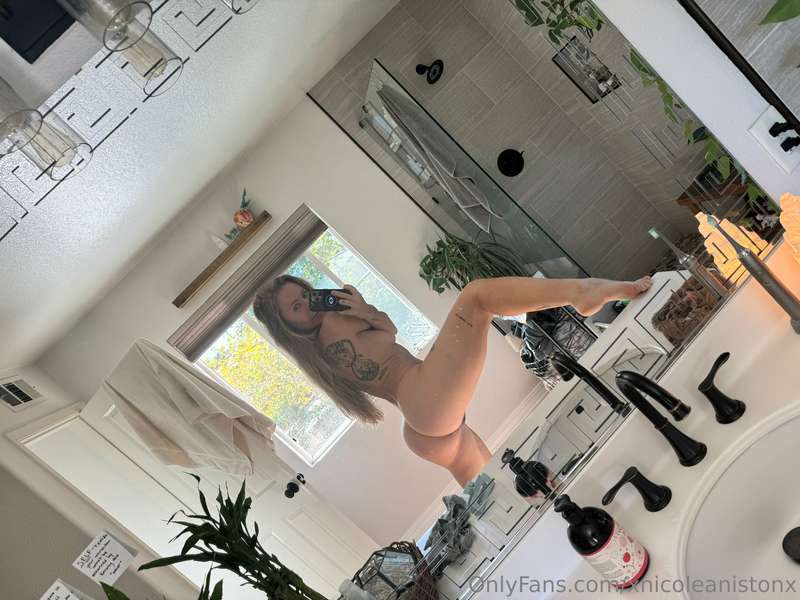 Nicole Aniston 在 Tocromo 的第 542 張照片