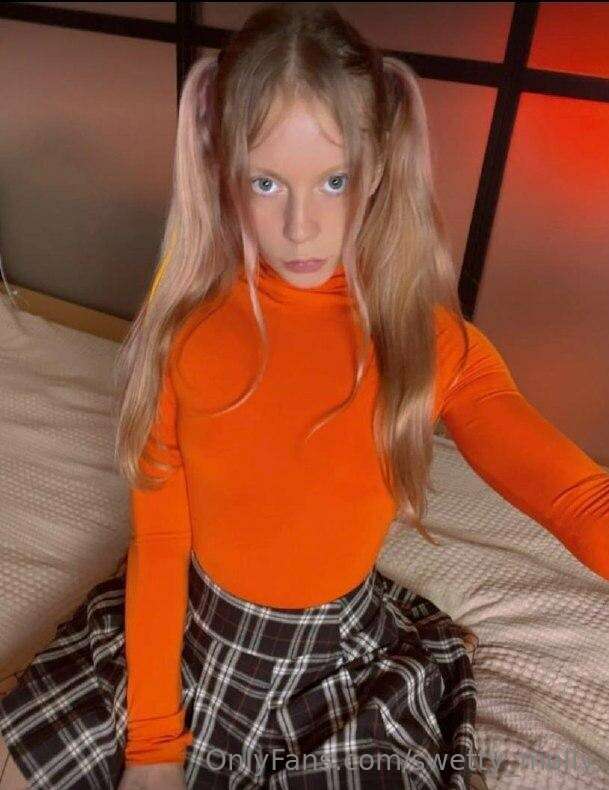💖 @elli_teen11 💖

Can i be your girl today?🥺👉👈
Do u wanna fo..