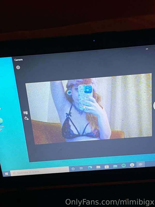 here have TONS of webcam pics