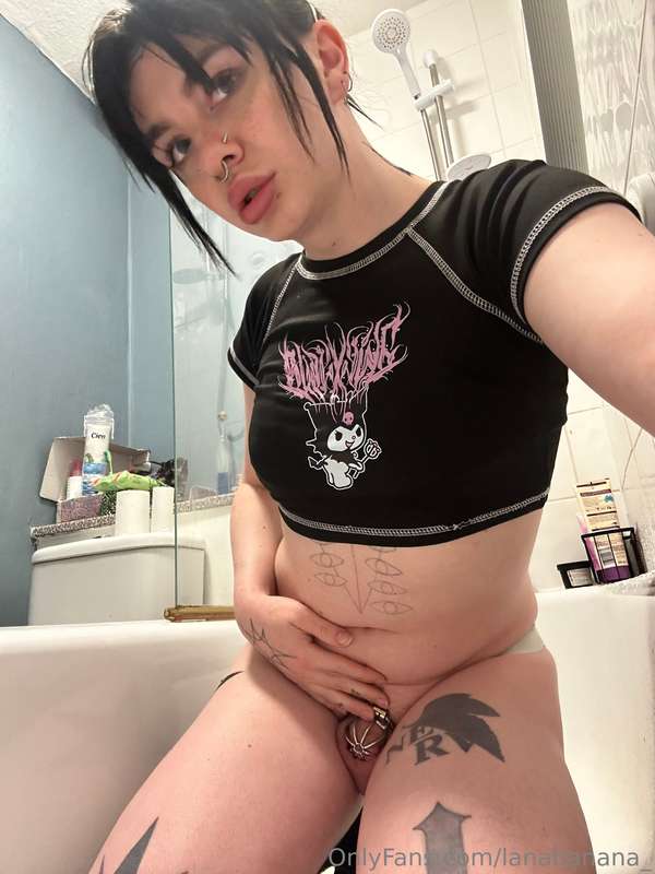 It’s my birthday!!! 🤭🖤 you should totally get me a gift 🫣