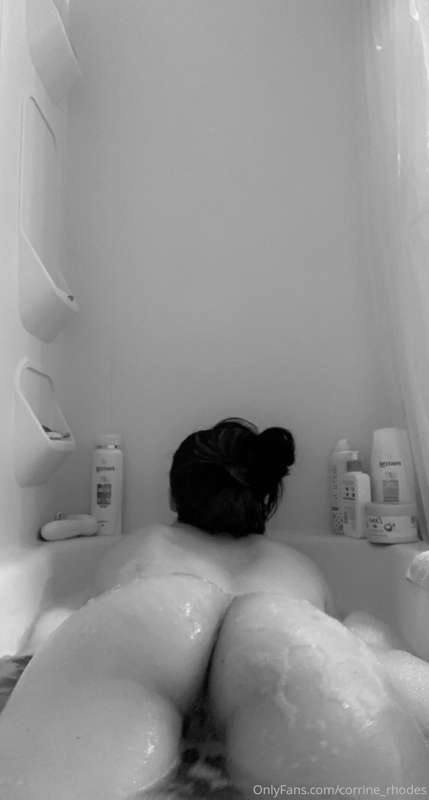 A pic from the bath yesterday…enjoy❤️
