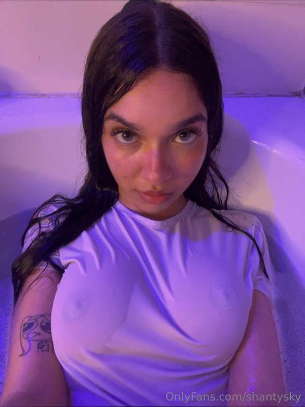 Shower time 💦
