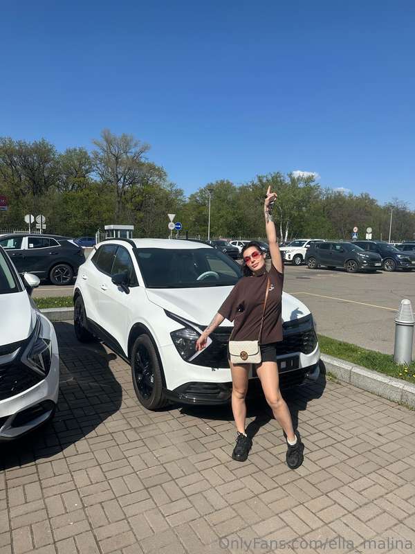 ella_malina