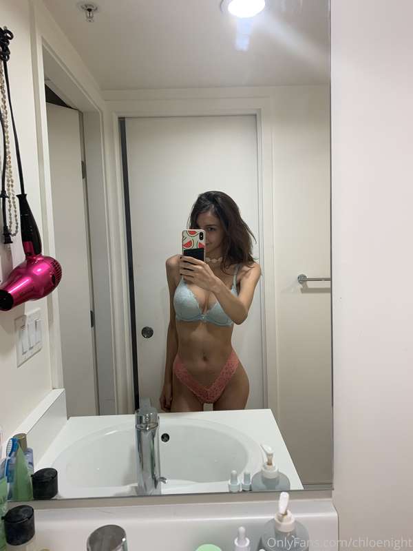 chloenight image #2