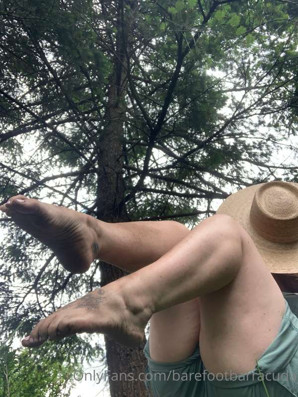 Got a little dirty in my garden yesterday. Would you help cl..
