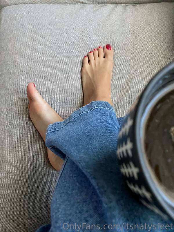 A little coffee break in the middle of the day ☕️😌