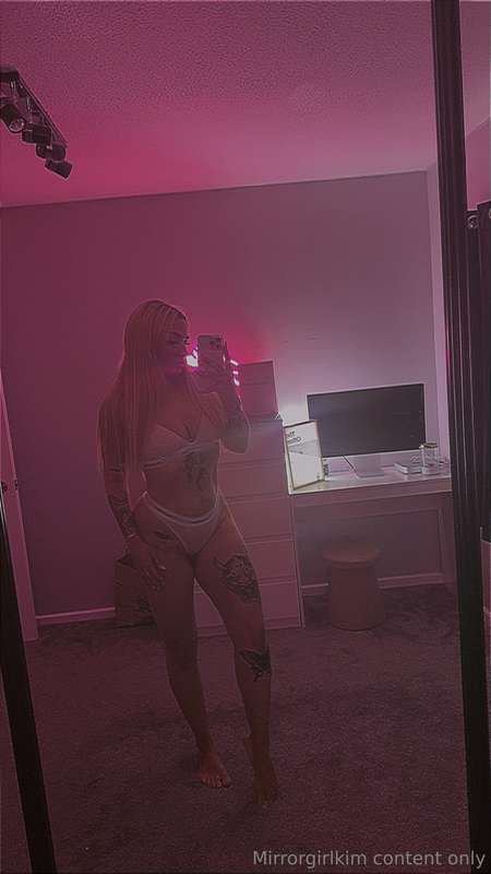 mirrorgirlkim