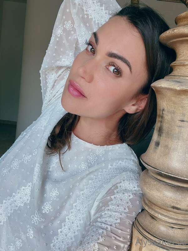 alyssareece image #3