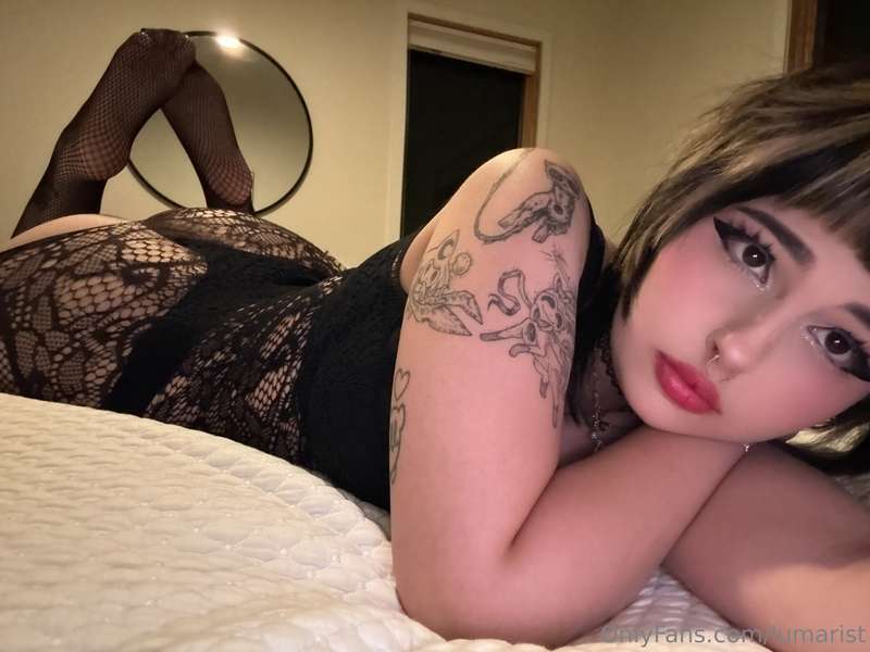 where you looking at! 💕