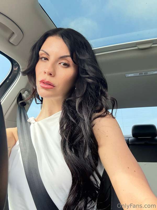 are we a fan of the long hair?? 