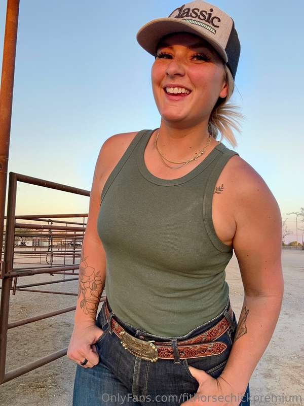 fithorsechickfree