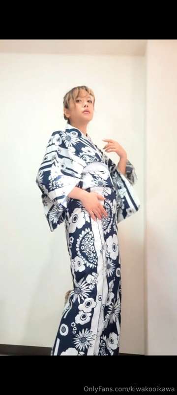 Drinks & Enemas Belly Inflation in Yukata👘🤰