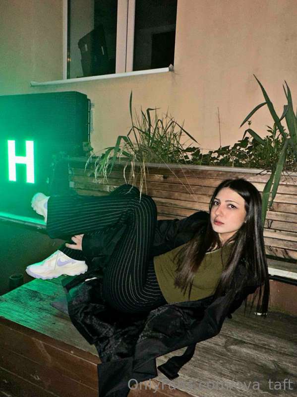 eva_taft image #2