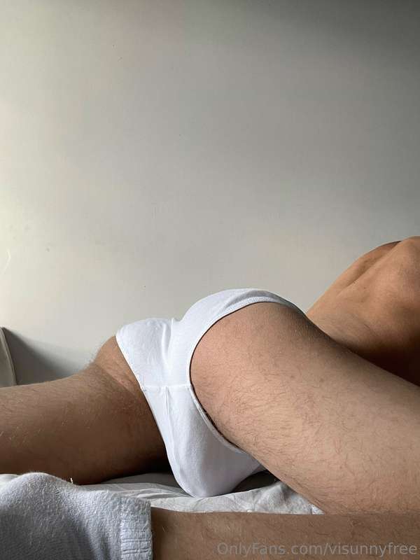 Hairy muscled bubble butt