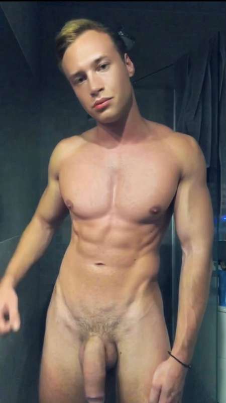 Would you like to help me get hard? 🤪😈