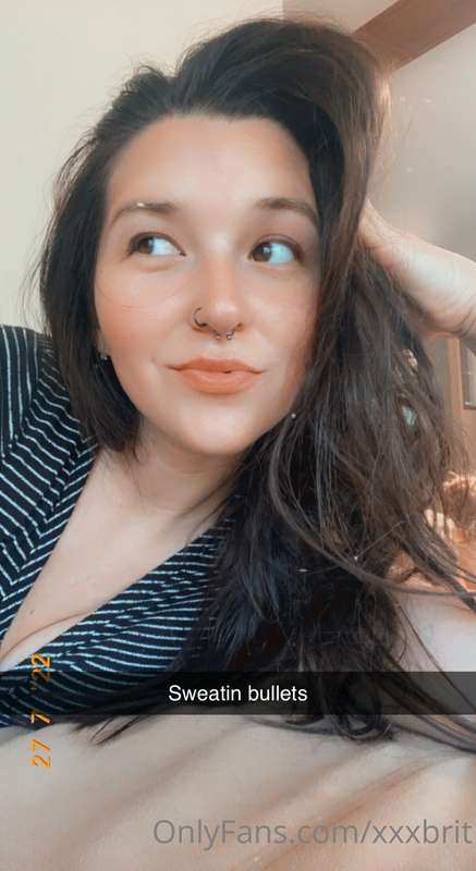 Tip any amount for titties in your DM 🤷‍♀️