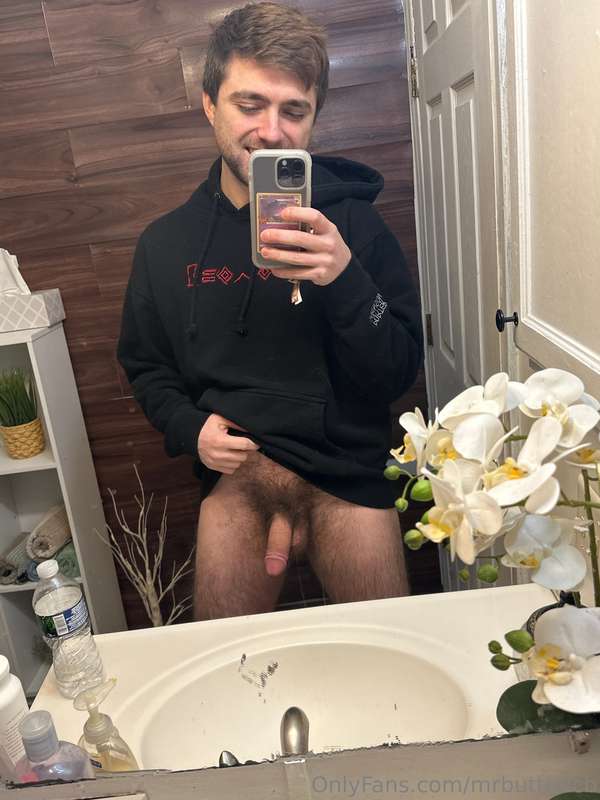 Getting ready for cam :)