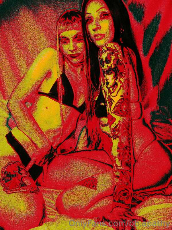 touch and go 🔥

// me n @machinexscrew on the glitch cam sho..