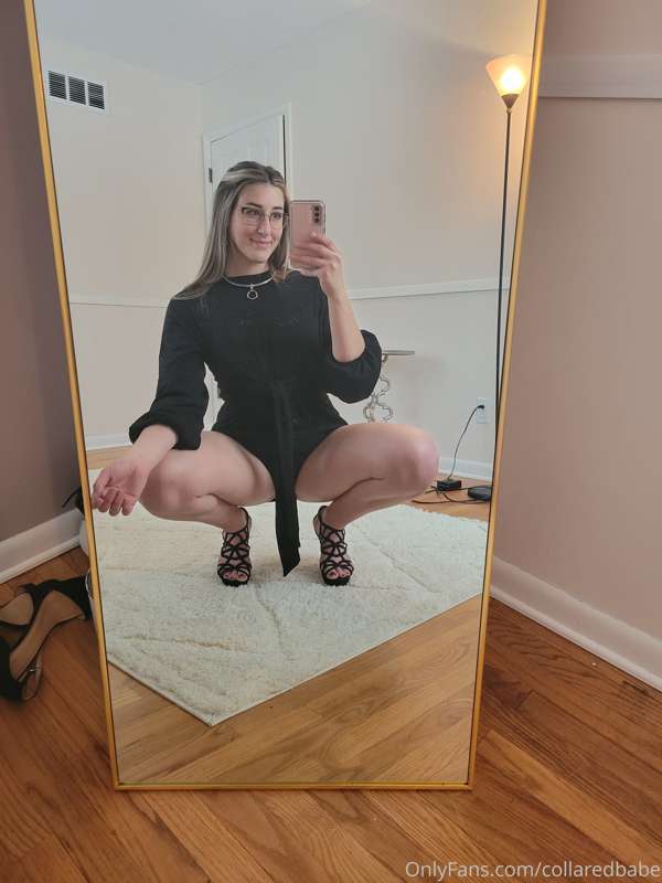 collaredbabe image #0