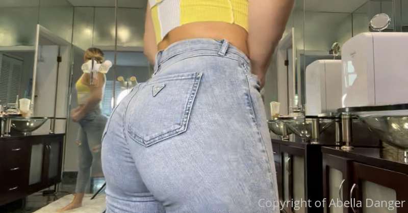 Foto 168 de Abella Danger en Tocromo