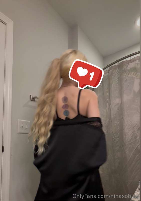 ninaxoblue image #1