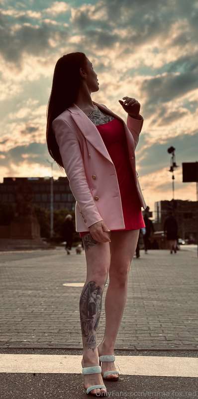 emma.fox.red