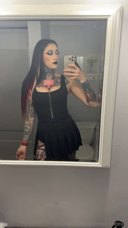 🖤