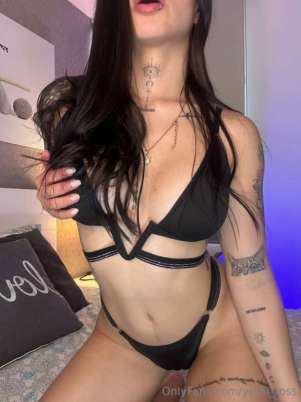 yessi_ross