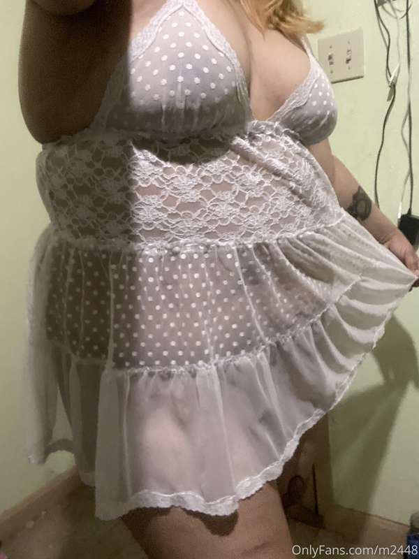 How do I look in this little dress? 🥺