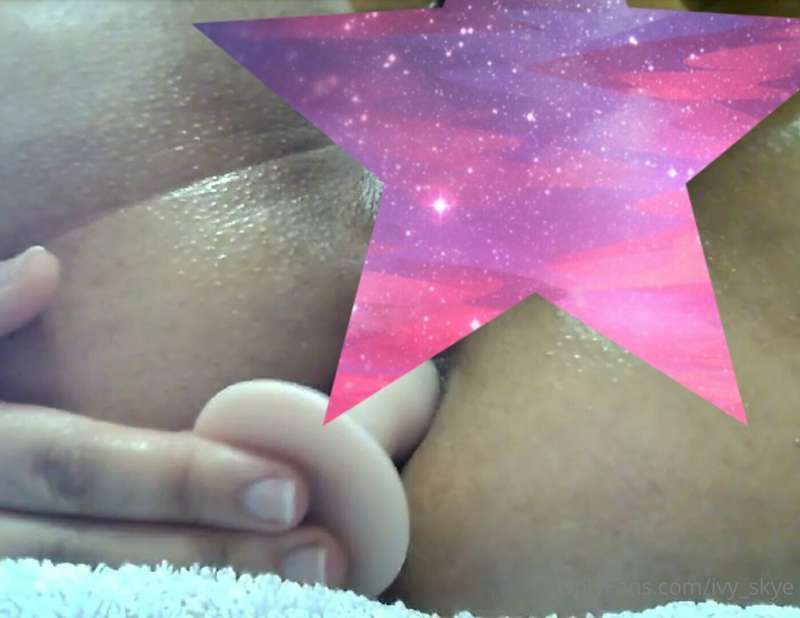 Oil and Double penetration (pierced kitty :p)