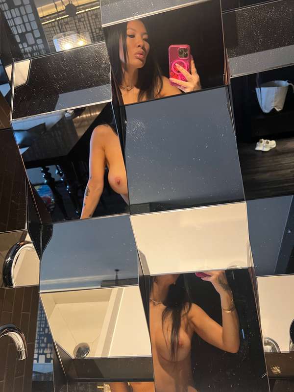 Foto 226 de Asa Akira en Tocromo