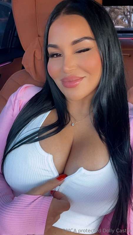 dollycastro