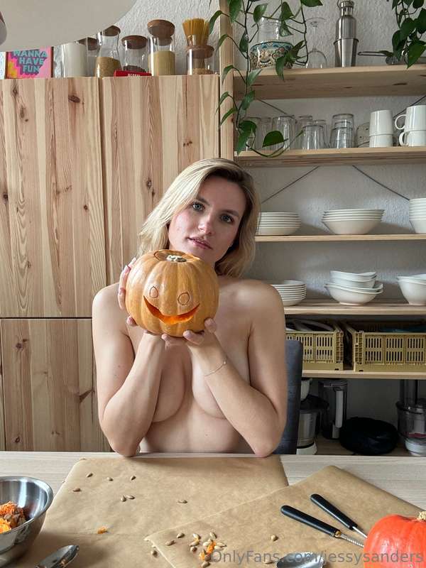 Somehow my anticipation for Halloween is higher than usual t..