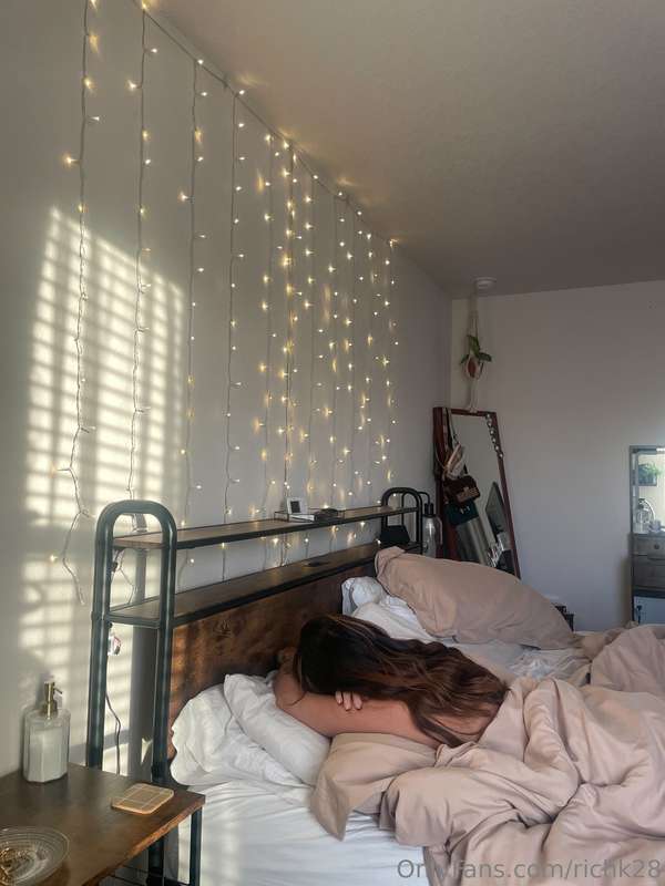 Dreaming of your cock 💭