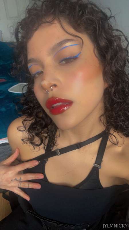 nickynotnicole