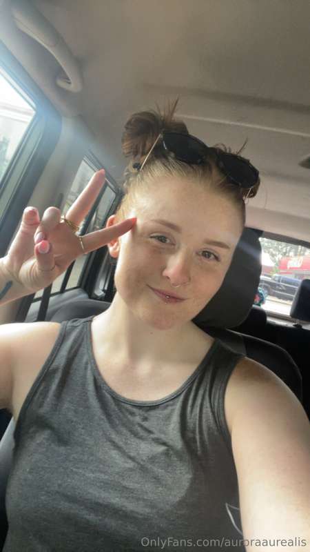 hi darlings <3 life has been quite stressful lately for me, ..
