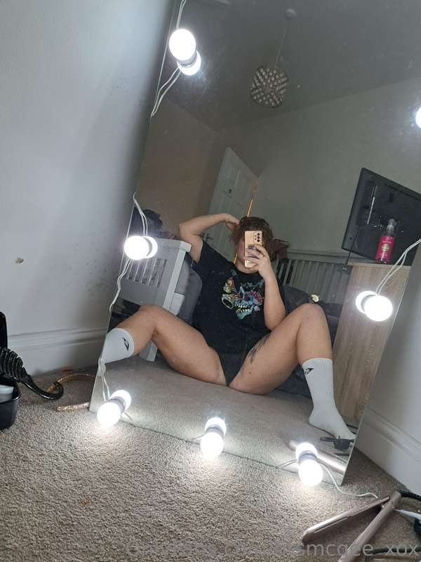 titsmcgee_xox image #0
