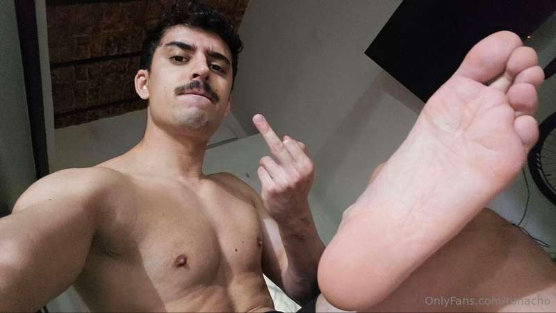 6 ft | 20cm🍌 | 11US🦶🏻- DOM TOP BULLYFree @AlphaTwunkVIP @Alp..