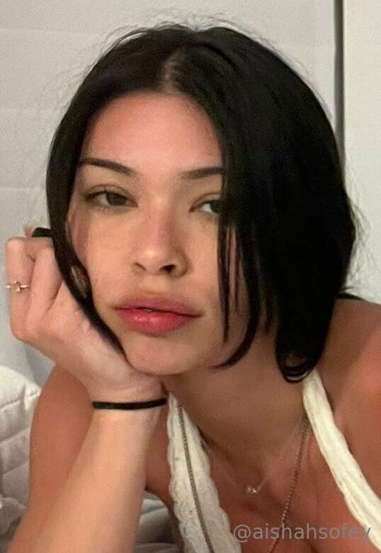 Aishah Sofey 在 Tocromo 的第 702 張照片